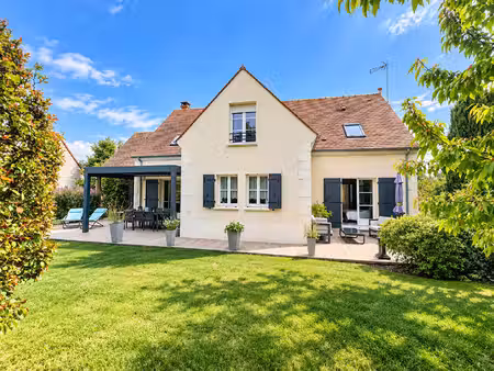 maison récente 7 pièces à vendre à 15 min chars 169 m² sur terrain de 1200 m²