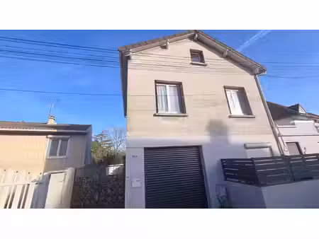 'ellie' charmante maison au vert galant