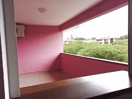 faire vite! t2 avec terrasse résidence perle noire