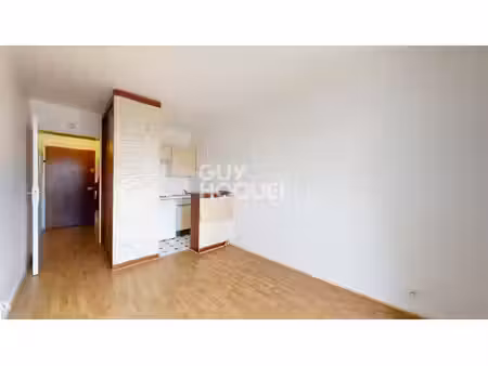 studio 18m² avec balcon au coeur des lilas à babylone