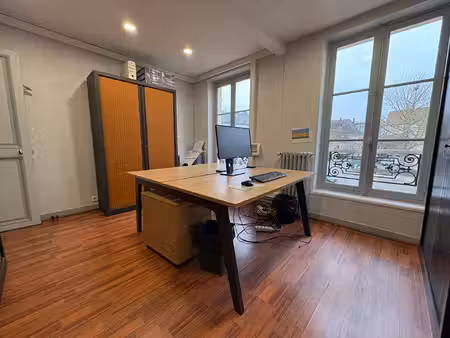 trois bureaux pontoise centre ville 41.5 m2