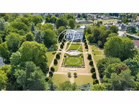 vente demeure d'exception à anet (28260) : à vendre / 515m² anet