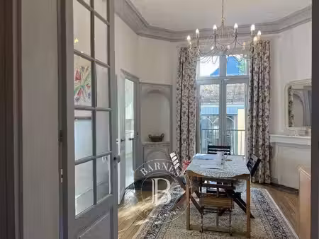 vente demeure d'exception à tours (37000) : à vendre / 220m² tours