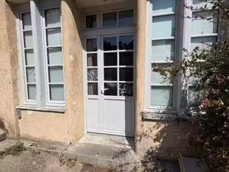 location appartement 2 pièces à baugé (49150) : à louer 2 pièces / 28m² baugé