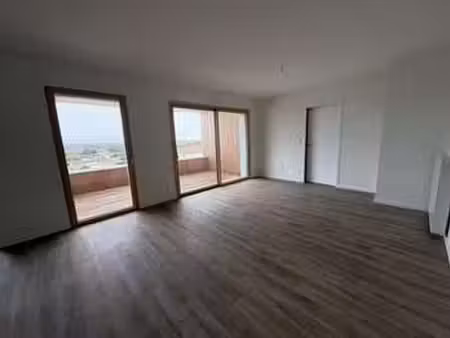 location appartement 3 pièces à saint-hilaire-de-riez (85270) : à louer 3 pièces / 75m² sa