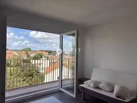 location appartement t1 meublé à montaigu (85600) : à louer t1 meublé / 29m² montaigu