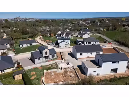 terrain constructible neuf à vendre