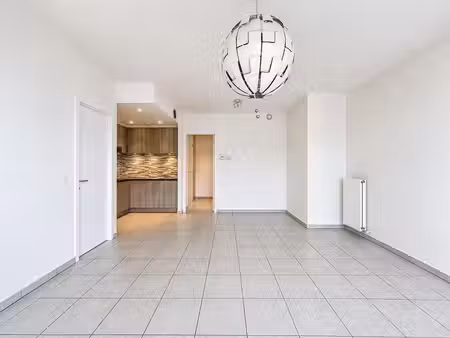 appartement 1 chambre + terrasse + parking - 1er décembre