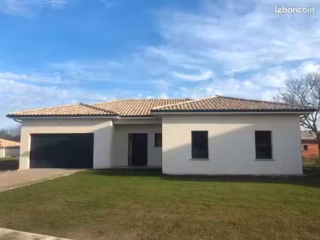maison neuve 3 chambres et garage