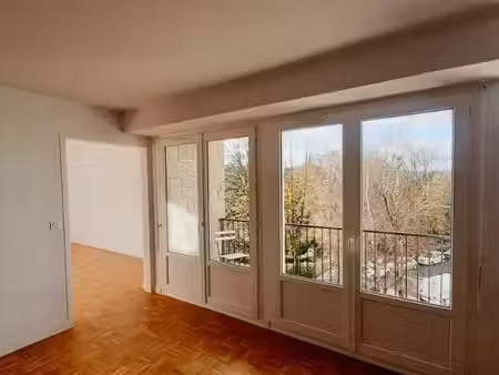 appartement 4 pièces 82 m²