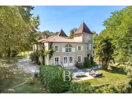 vente demeure d'exception piscine à pouillon (40350) : à vendre piscine / 880m² pouillon
