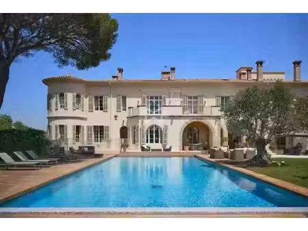 location maison piscine à fréjus (83370) : à louer piscine / 2000m² fréjus