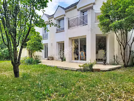 orvault petit chantilly : en vente ! maison familiale 5 chambres  220m² sur 600m² de parce