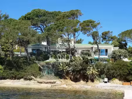 location maison bord de mer à sainte-maxime (83120) : à louer bord de mer / 900m² sainte-m