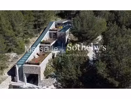 location maison bord de mer à bandol (83150) : à louer bord de mer / 350m² bandol