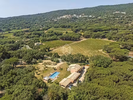 location maison piscine à ramatuelle (83350) : à louer piscine / 200m² ramatuelle