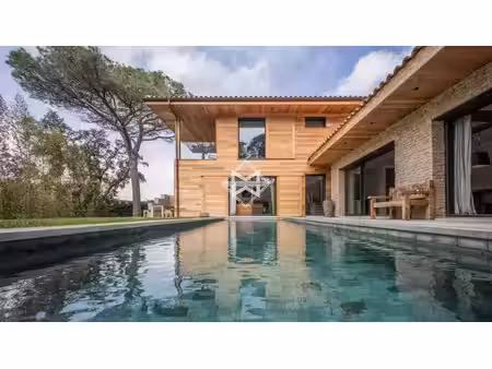 location maison piscine à ramatuelle (83350) : à louer piscine / 198m² ramatuelle