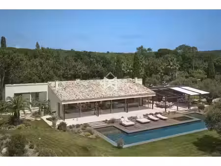 location maison piscine à ramatuelle (83350) : à louer piscine / 300m² ramatuelle