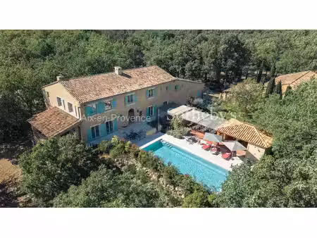 location maison piscine à saint-maximin-la-sainte-baume (83470) : à louer piscine / 220m² 