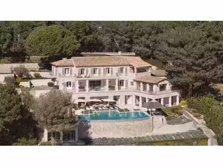 location maison bord de mer à cannes (06150) : à louer bord de mer / 590m² cannes