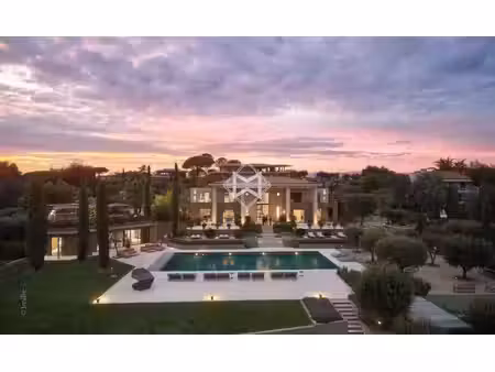 location maison bord de mer à cannes (06150) : à louer bord de mer / 980m² cannes
