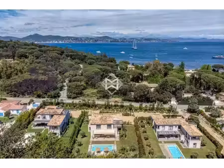 location maison piscine à saint-tropez (83990) : à louer piscine / 1330m² saint-tropez