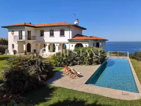 location maison bord de mer à saint-jean-de-luz (64500) : à louer bord de mer / 500m² sain