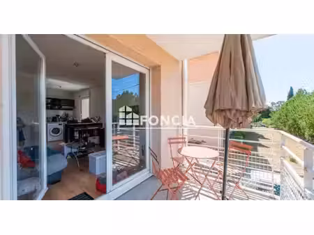 appartement t2 avec deux places de parking