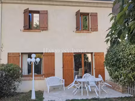 maison familiale de 145m2  à proximité immédiate du rer b