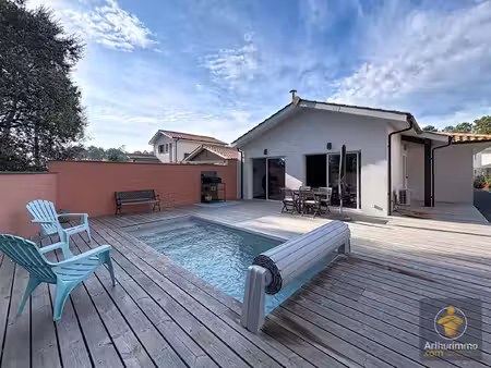 maison - 4 pièces - 100 m²