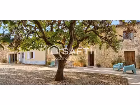 échiré – maison en pierre  charme et beaux volumes