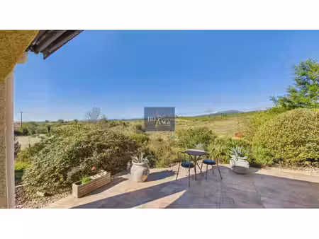 une maison où la vue invite à profiter de chaque instant