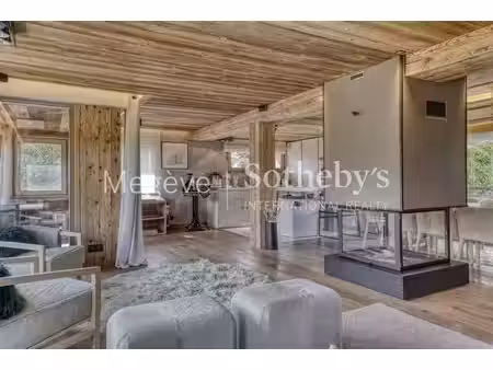 location maison à megève (74120) : à louer / 240m² megève