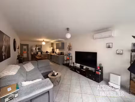 maison de village de 82m2 avec terrasse et garage