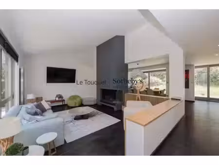 location maison au touquet-paris-plage (62520) : à louer / 250m² le touquet-paris-plage