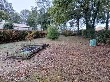 vente terrain 712 m² à sainte-foy (85150)  86 500 €