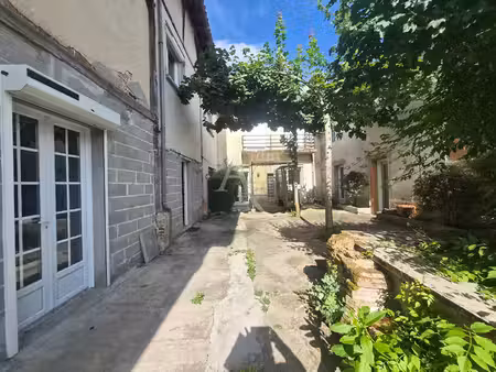 vente immeuble 17 pièces  452.62m²  villeneuve