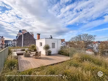 etterbeek: superbe penthouse 2 chambres!