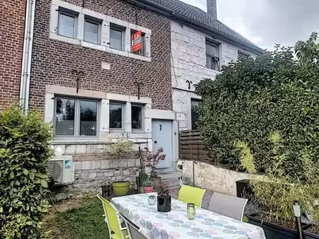 maison deux chambres avec jardin - rue du tilleul  bombaye.