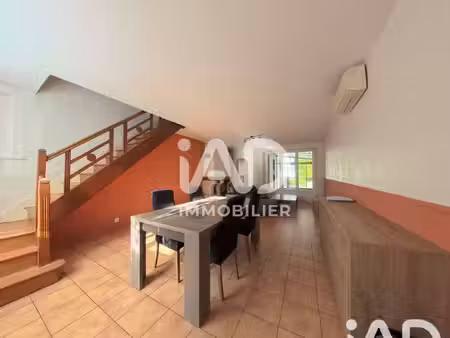 maison de ville à vendre