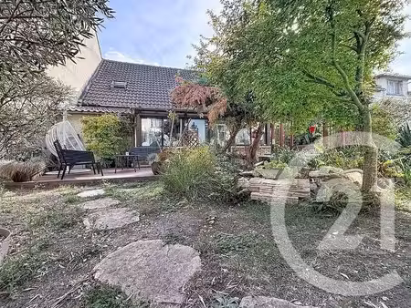 maison à vendre - 4 pièces - 110 m2 - bondy - 93 - ile-de-france