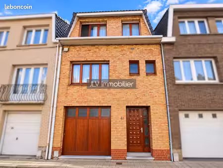 maison 6 pièces 120 m²