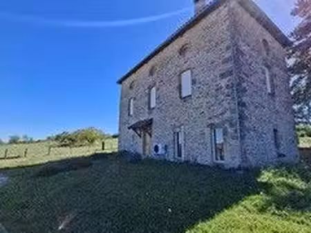 grande maison figeac à louer