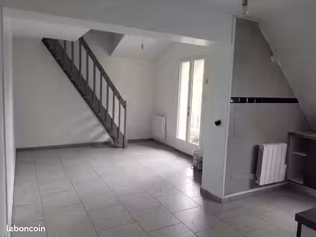 f2 en duplex annet sur marne 77410