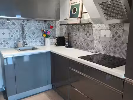 poisy - t3 duplex meuble - renove