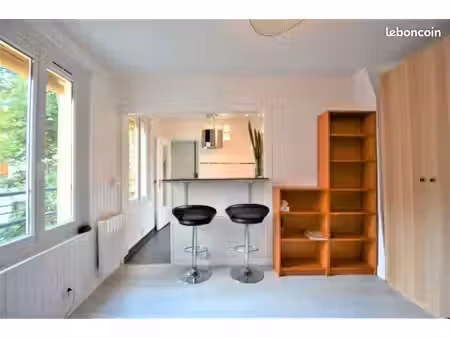 studio 1 pièce 22 m²
