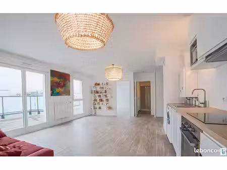 appartement 3 pièces 60 m²