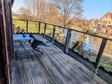 appartement en bord de rivière