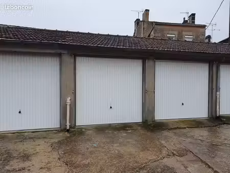 garage 16m2 quartier victor hugo