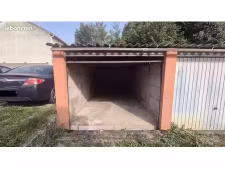 garage fermé / box individuel à louer – 73 rue de la liberté – corbeil-essonnes